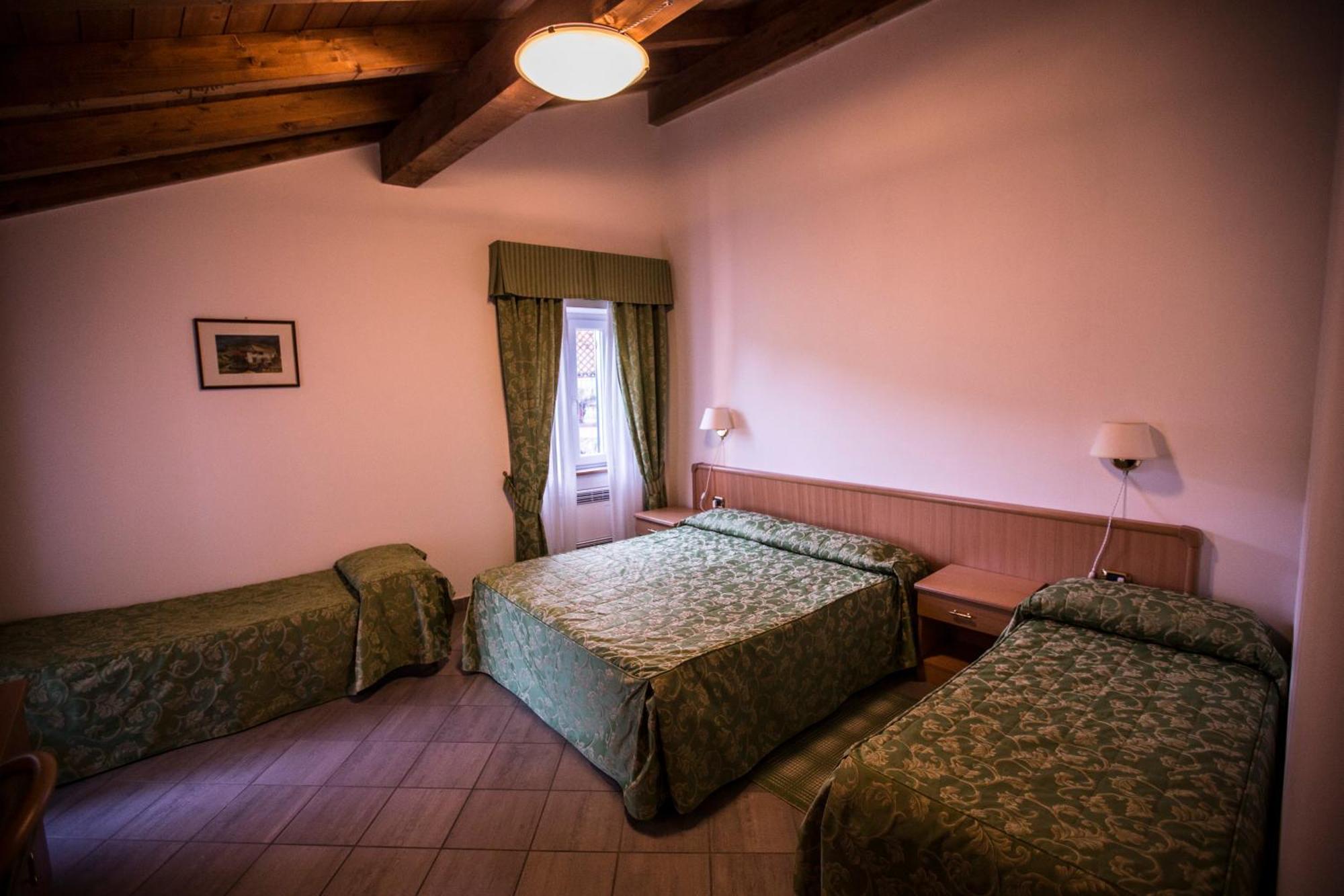 Albergo La Veranda Tavarone Pokoj fotografie