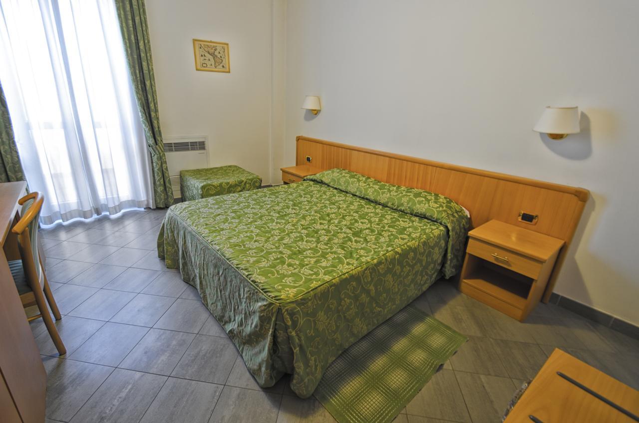Albergo La Veranda Tavarone Exteriér fotografie