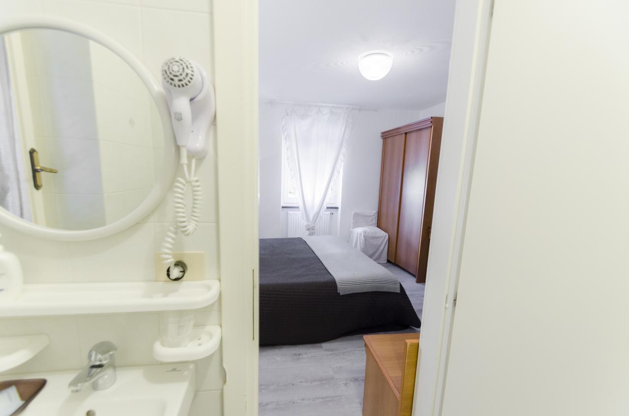 Albergo La Veranda Tavarone Exteriér fotografie