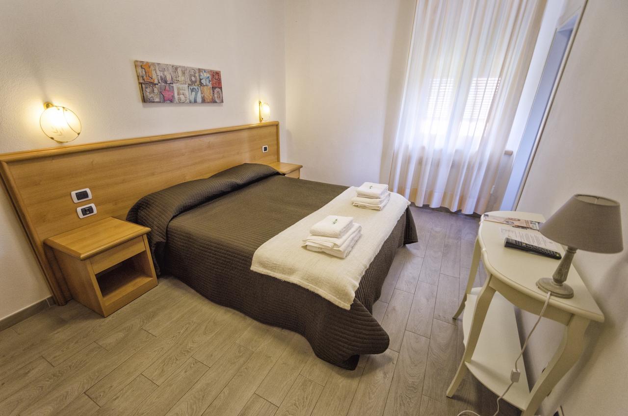 Albergo La Veranda Tavarone Exteriér fotografie