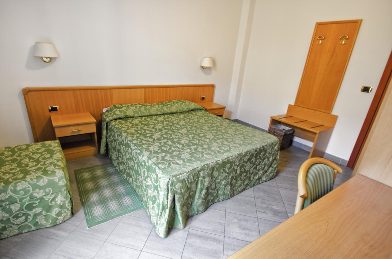 Albergo La Veranda Tavarone Exteriér fotografie